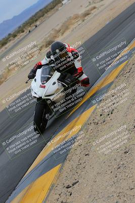 media/Jan-14-2023-SoCal Trackdays (Sat) [[497694156f]]/Turn 9 Inside (11am)/